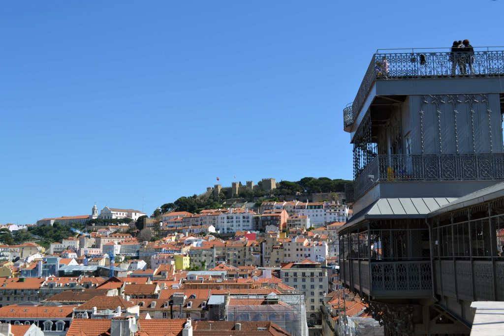 Vistas de Lisboa desde el elevador de Santa Justa. Lisboa.