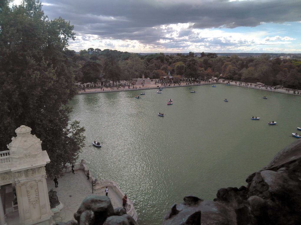 Vistas del Lago del Retiro en Madrid